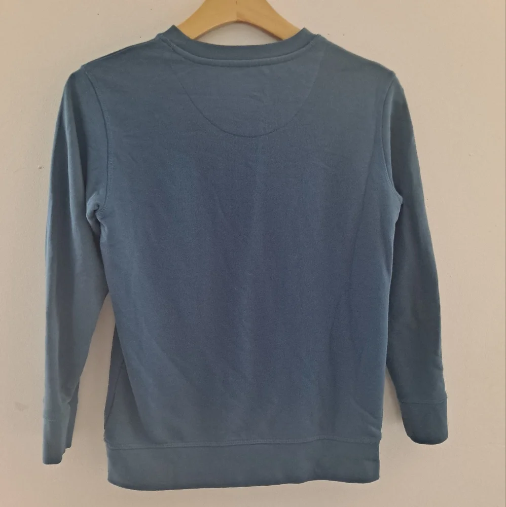 Basic edition Junior light weight Sweatshirt size Large (10-12) FRIDAY Logo